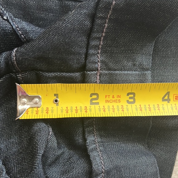 Level 99 Denim Shorts - Picture 7 of 7